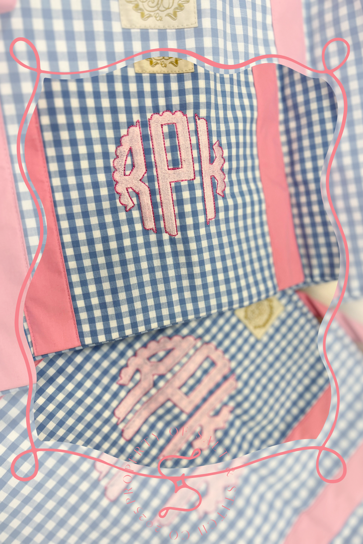 Scallop Circle Monogram